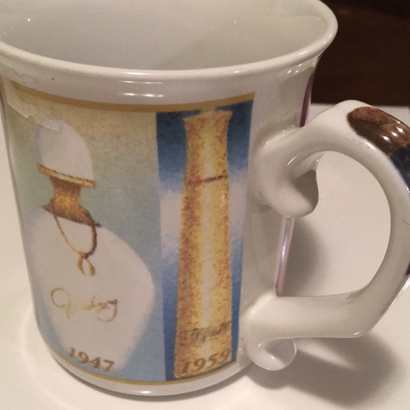Avon commemorative mug 1998 - Picture 8 of 8